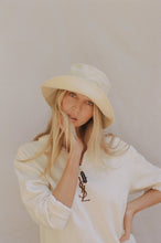 Load image into Gallery viewer, Wave Bucket Hat – Beige
