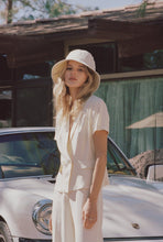 Load image into Gallery viewer, Wave Bucket Hat – Beige
