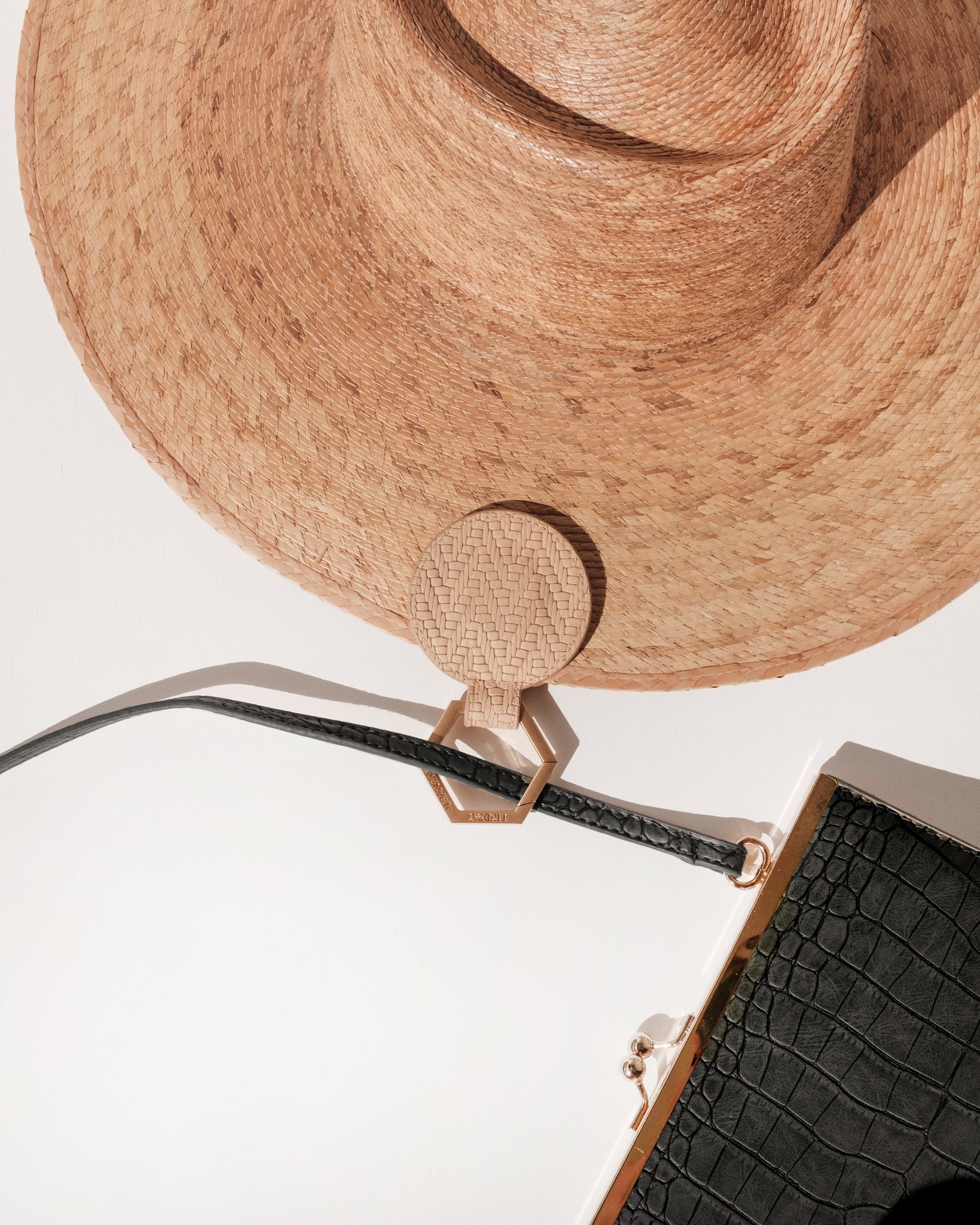 ■Lack of color x TOPTOTE■Round hat Holder■新作/2色 大人気 Round Hat Holder - TOPTOTE x LOC - Beige – lackofcolor2n.com.au